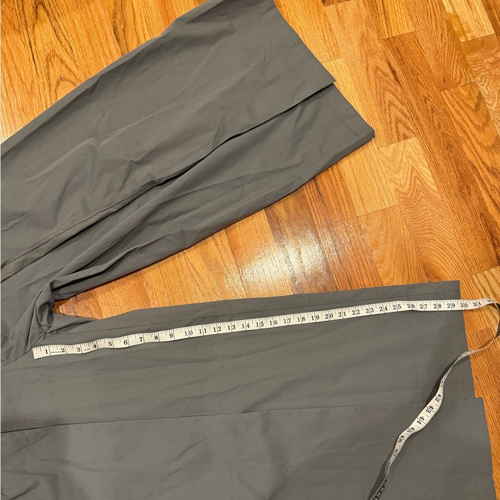 Gray Wide Leg Pants with Pleated Front - Picture 11 of 15